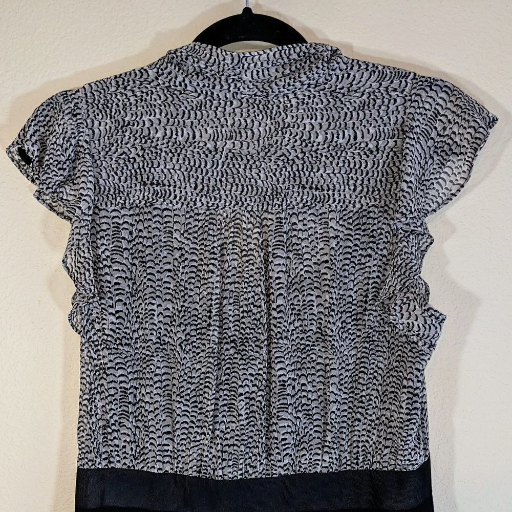 Black & Grey Pattern Top Solid Black Pencil Botto… - image 4